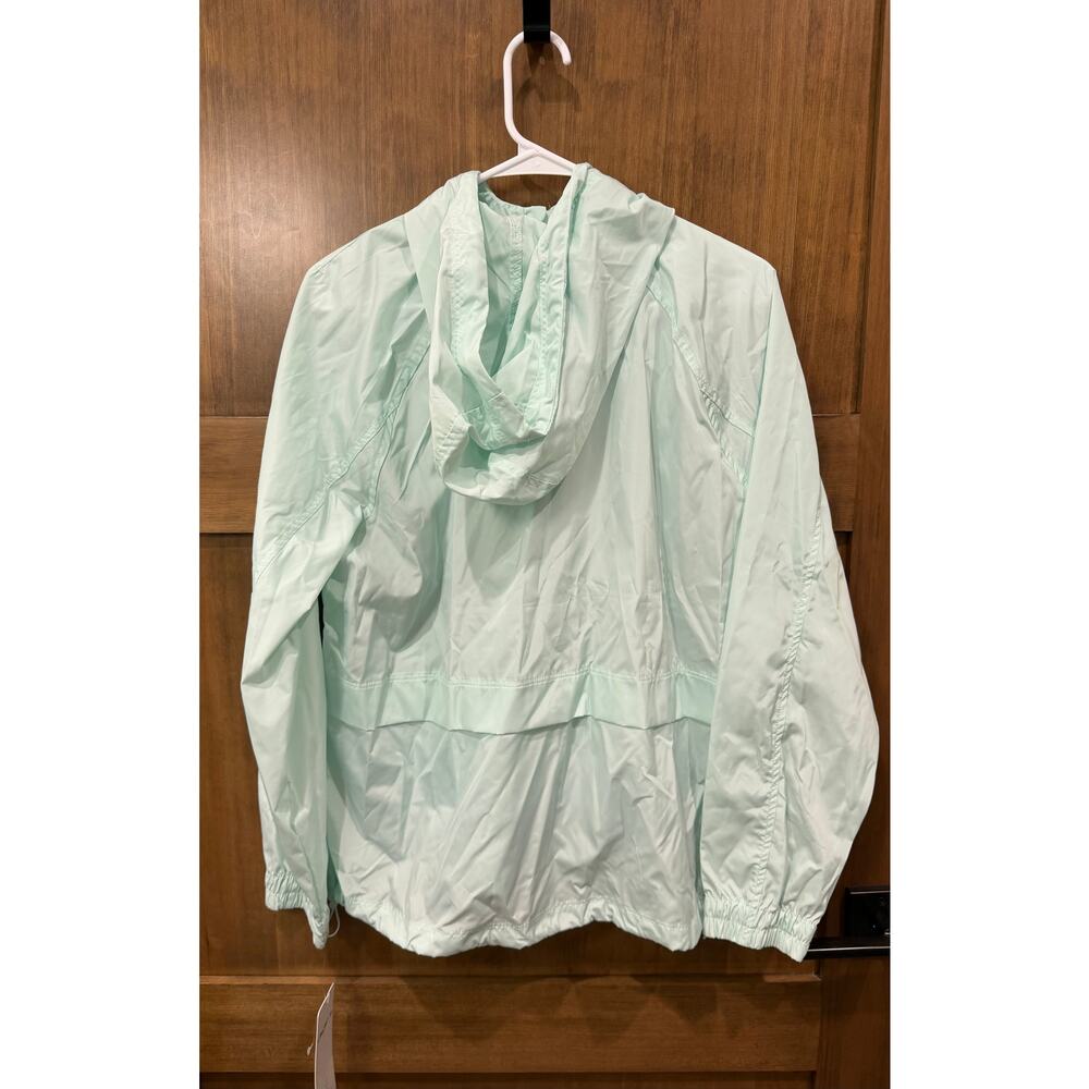 NWT Layer 8 Women's Medium Windbreaker Jacket Mint Green Full Zip Hooded - Picture 4 of 6